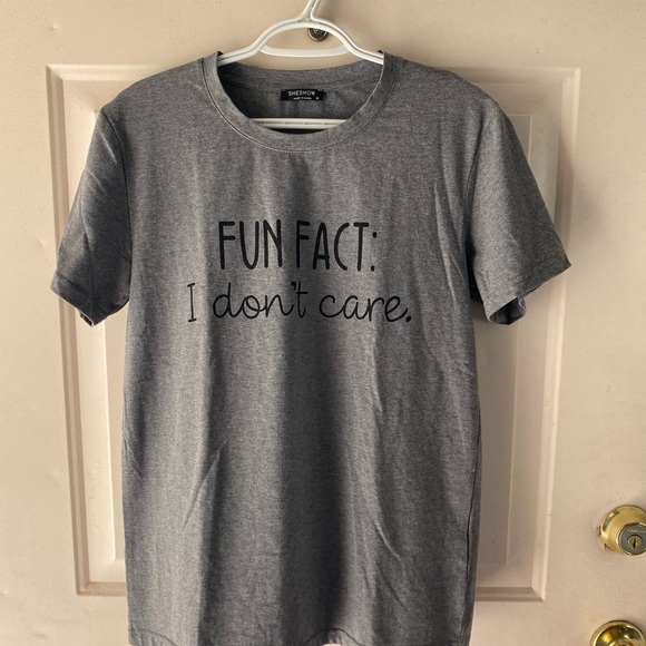 She Show Tee - Picture 2 of 4